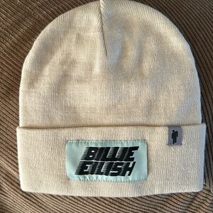 HM Billie Eilish beanie